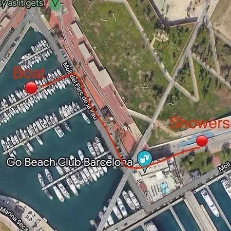 !!boat With Ac In Port Forum 2 Bikes Included!! Botel *